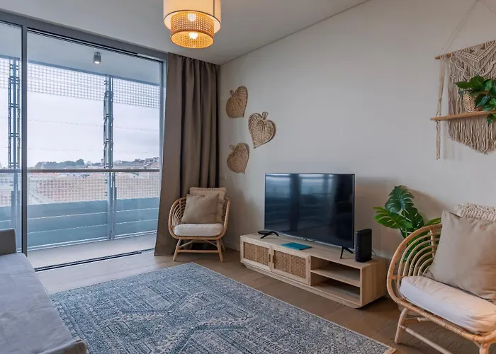 River View 1Bdr Apartment By Lovelystay